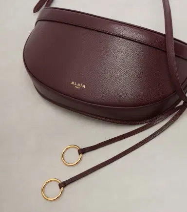 Alaïa Alaïa Hip Small leather shoulder bag | Thumbnail 4 Alaïa Alaïa Hip Small leather shoulder bag | Thumbnail 4