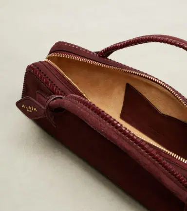Alaïa Alaïa Le Teckel Small suede clutch | Thumbnail 4 Alaïa Alaïa Le Teckel Small suede clutch | Thumbnail 4