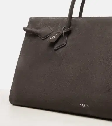 Alaïa Alaïa Le Teckel Large leather shoulder bag | Thumbnail 3 Alaïa Alaïa Le Teckel Large leather shoulder bag | Thumbnail 3