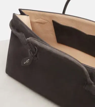 Alaïa Alaïa Le Teckel Large leather shoulder bag | Thumbnail 4 Alaïa Alaïa Le Teckel Large leather shoulder bag | Thumbnail 4