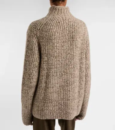 God’s True Cashmere Cashmere bouclé cardigan | Thumbnail 4 God’s True Cashmere Cashmere bouclé cardigan | Thumbnail 4