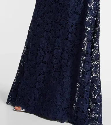 Monique Lhuillier Lace gown | Thumbnail 4 Monique Lhuillier Lace gown | Thumbnail 4