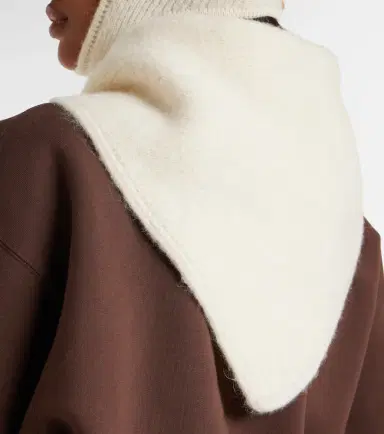 Jacquemus Gros Grain scarf | Thumbnail 2 Jacquemus Gros Grain scarf | Thumbnail 2