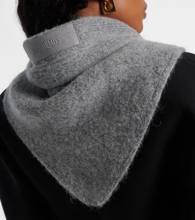 Jacquemus Gros Grain scarf | Thumbnail 3 Jacquemus Gros Grain scarf | Thumbnail 3