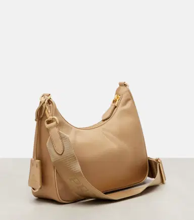Prada Re-Edition 2005 Re-Nylon shoulder bag | Thumbnail 3 Prada Re-Edition 2005 Re-Nylon shoulder bag | Thumbnail 3
