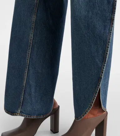 Alaïa Alaïa Mid-rise barrel-leg jeans | Thumbnail 4 Alaïa Alaïa Mid-rise barrel-leg jeans | Thumbnail 4