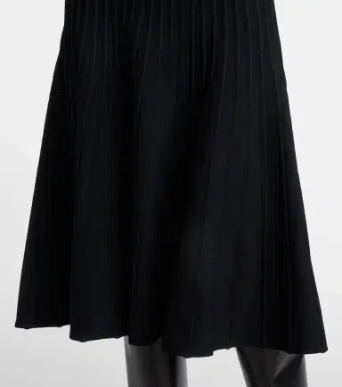 Alaïa Alaïa Ribbed-knit turtleneck midi dress | Thumbnail 5 Alaïa Alaïa Ribbed-knit turtleneck midi dress | Thumbnail 5