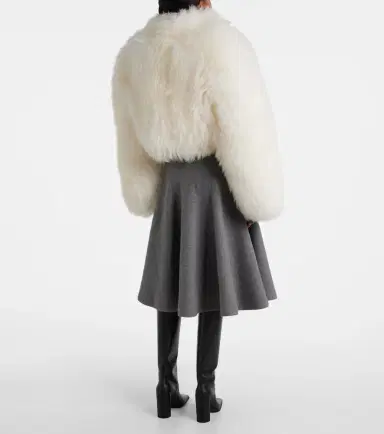 Alaïa Alaïa Cropped shearling jacket | Thumbnail 2 Alaïa Alaïa Cropped shearling jacket | Thumbnail 2
