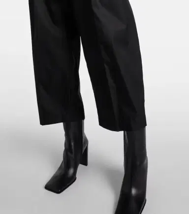 Alaïa Alaïa Cropped high-rise satin tapered pants | Thumbnail 3 Alaïa Alaïa Cropped high-rise satin tapered pants | Thumbnail 3