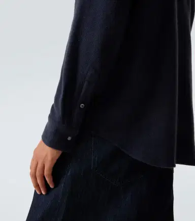 God's True Cashmere Cashmere shirt with emerald | Thumbnail 5 God's True Cashmere Cashmere shirt with emerald | Thumbnail 5