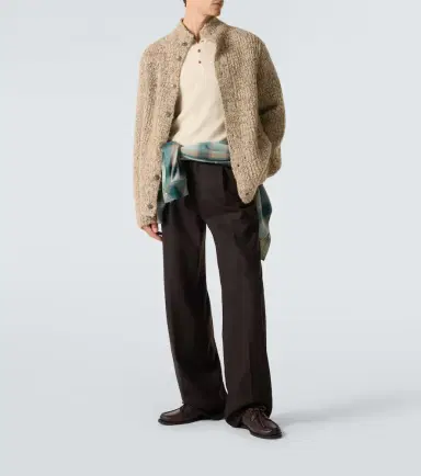 God’s True Cashmere Cashmere bouclé cardigan with labradorite | Thumbnail 2 God’s True Cashmere Cashmere bouclé cardigan with labradorite | Thumbnail 2