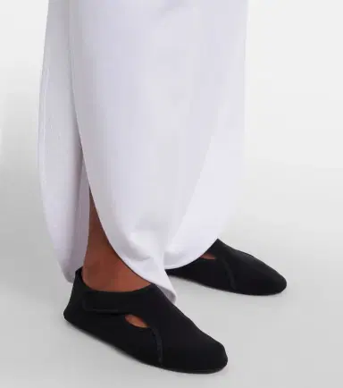 Alaïa Alaïa Flex leather-trimmed ballet flats | Thumbnail 6 Alaïa Alaïa Flex leather-trimmed ballet flats | Thumbnail 6