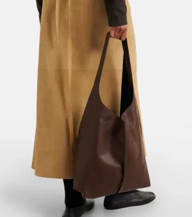 The Row Bindle Medium leather shoulder bag | Thumbnail 7 The Row Bindle Medium leather shoulder bag | Thumbnail 7