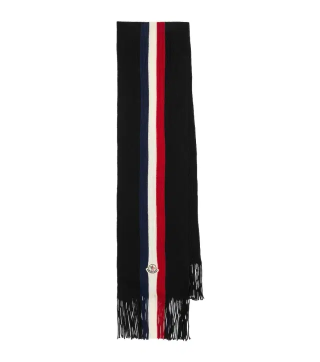 Fringed virgin wool scarf Fringed virgin wool scarf