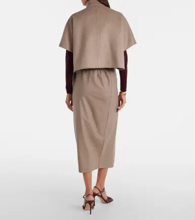 Max Mara Cashmere cape | Thumbnail 3 Max Mara Cashmere cape | Thumbnail 3