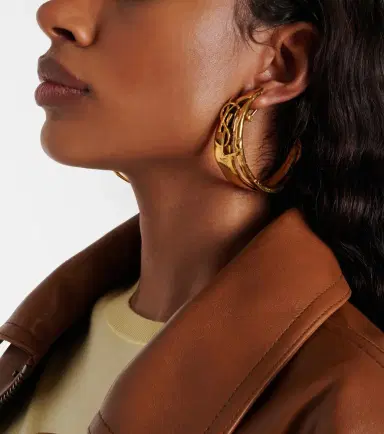 Saint Laurent Cassandre Large clip-on earrings | Thumbnail 6 Saint Laurent Cassandre Large clip-on earrings | Thumbnail 6