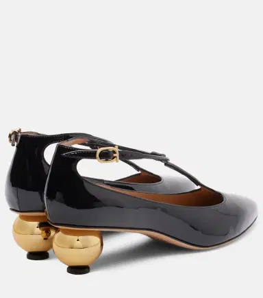 Ferragamo Tania 40 patent leather pumps | Thumbnail 4 Ferragamo Tania 40 patent leather pumps | Thumbnail 4