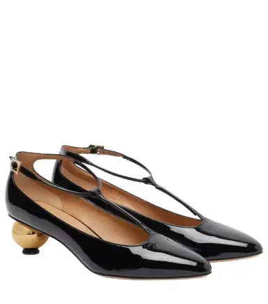 Ferragamo Tania 40 patent leather pumps | Thumbnail 1 Ferragamo Tania 40 patent leather pumps | Thumbnail 1