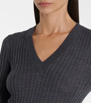 Brunello Cucinelli Ribbed-knit virgin wool sweater dress | Thumbnail 4 Brunello Cucinelli Ribbed-knit virgin wool sweater dress | Thumbnail 4