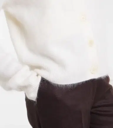 Lisa Yang Azalea cashmere cardigan | Thumbnail 3 Lisa Yang Azalea cashmere cardigan | Thumbnail 3