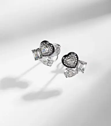 Kamyen Cluster Heart 18kt white gold earrings with diamonds | Thumbnail 3 Kamyen Cluster Heart 18kt white gold earrings with diamonds | Thumbnail 3