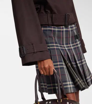 Burberry Cotton gabardine jacket | Thumbnail 3 Burberry Cotton gabardine jacket | Thumbnail 3