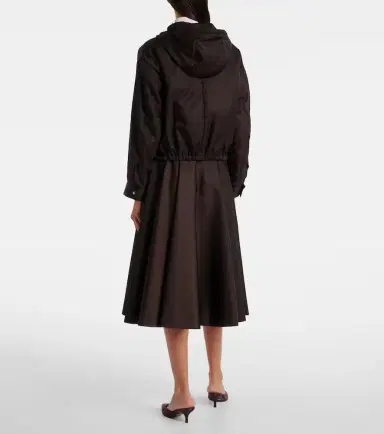 Prada Re-Nylon hooded jacket | Thumbnail 4 Prada Re-Nylon hooded jacket | Thumbnail 4