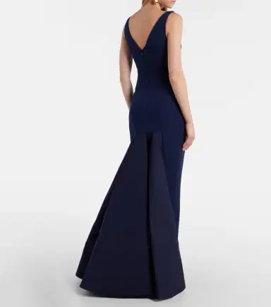 Safiyaa Sloane embellished crêpe gown | Thumbnail 4 Safiyaa Sloane embellished crêpe gown | Thumbnail 4