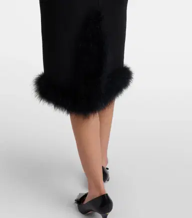 Valentino Crepe Couture feather-trimmed midi skirt | Thumbnail 4 Valentino Crepe Couture feather-trimmed midi skirt | Thumbnail 4