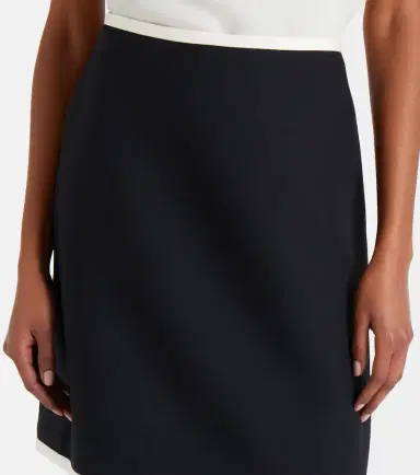 Valentino Crepe Couture miniskirt | Thumbnail 2 Valentino Crepe Couture miniskirt | Thumbnail 2
