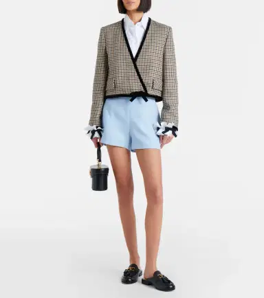 Valentino Crepe Couture VGold shorts | Thumbnail 5 Valentino Crepe Couture VGold shorts | Thumbnail 5