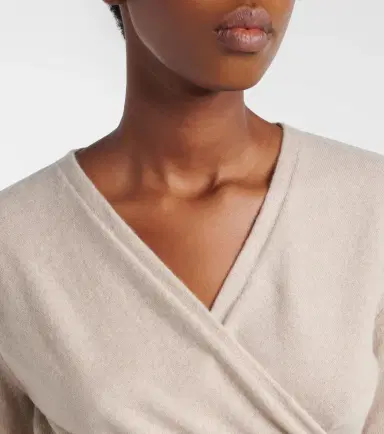 Alaïa Alaïa Cashmere and wool-blend wrap top | Thumbnail 5 Alaïa Alaïa Cashmere and wool-blend wrap top | Thumbnail 5