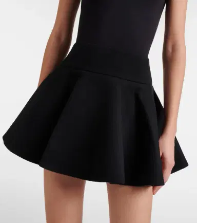 Wardrobe.NYC Wardrobe. NYC Circle wool miniskirt | Thumbnail 3 Wardrobe.NYC Wardrobe. NYC Circle wool miniskirt | Thumbnail 3