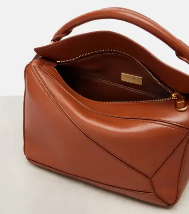 Loewe Featherlight Puzzle Small leather top-handle bag | Thumbnail 4 Loewe Featherlight Puzzle Small leather top-handle bag | Thumbnail 4