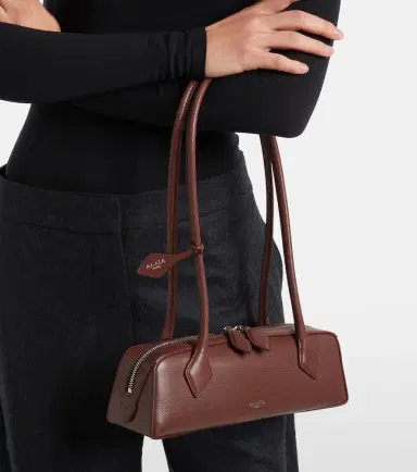 Alaia Alaïa Le Teckel Small leather shoulder bag | Thumbnail 6 Alaia Alaïa Le Teckel Small leather shoulder bag | Thumbnail 6