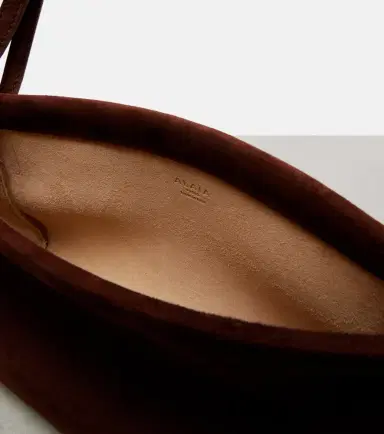Alaïa Alaïa Le Click suede shoulder bag | Thumbnail 4 Alaïa Alaïa Le Click suede shoulder bag | Thumbnail 4