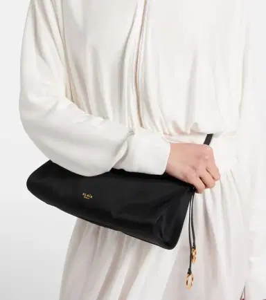 Alaïa Alaïa Le Click East West Medium shoulder bag | Thumbnail 5 Alaïa Alaïa Le Click East West Medium shoulder bag | Thumbnail 5