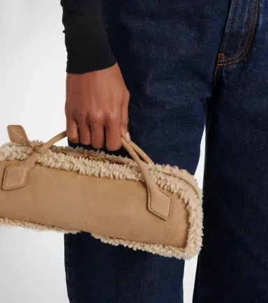 Alaïa Alaïa Le Teckel Small suede clutch | Thumbnail 6 Alaïa Alaïa Le Teckel Small suede clutch | Thumbnail 6