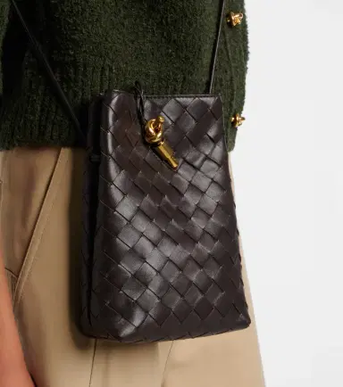 Bottega Veneta Andiamo Intrecciato leather phone pouch | Thumbnail 5 Bottega Veneta Andiamo Intrecciato leather phone pouch | Thumbnail 5