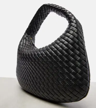 Bottega Veneta Veneta Medium leather shoulder bag | Thumbnail 2 Bottega Veneta Veneta Medium leather shoulder bag | Thumbnail 2