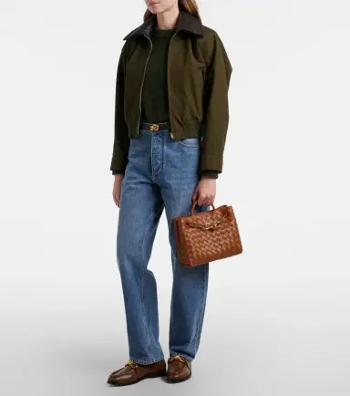 Bottega Veneta Andiamo Small Intrecciato leather tote bag | Thumbnail 6 Bottega Veneta Andiamo Small Intrecciato leather tote bag | Thumbnail 6