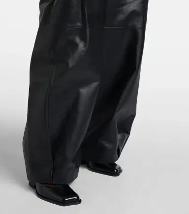 Loewe Leather barrel-leg pants | Thumbnail 4 Loewe Leather barrel-leg pants | Thumbnail 4
