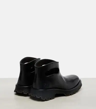 Loewe Bobby leather ankle boots | Thumbnail 3 Loewe Bobby leather ankle boots | Thumbnail 3