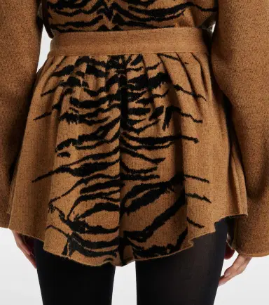Alaïa Alaïa Knitted shorts | Thumbnail 4 Alaïa Alaïa Knitted shorts | Thumbnail 4