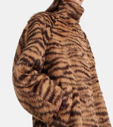 Alaïa Alaïa Wool-blend jacquard coat | Thumbnail 2 Alaïa Alaïa Wool-blend jacquard coat | Thumbnail 2