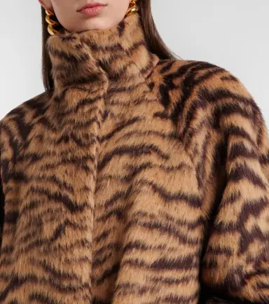 Alaïa Alaïa Wool-blend jacquard coat | Thumbnail 5 Alaïa Alaïa Wool-blend jacquard coat | Thumbnail 5
