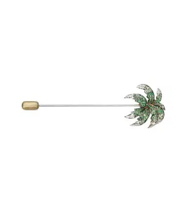 Yvonne Léon Yvonne Léon Palmier 9kt gold brooch with tsavorites and diamonds | Thumbnail 1 Yvonne Léon Yvonne Léon Palmier 9kt gold brooch with tsavorites and diamonds | Thumbnail 1