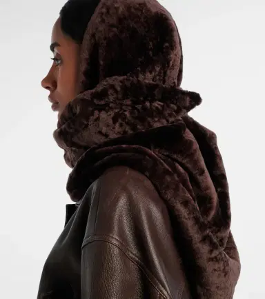 Nour Hammour Shearling scarf | Thumbnail 4 Nour Hammour Shearling scarf | Thumbnail 4