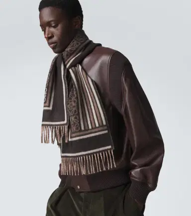 Loewe Anagram wool and cashmere jacquard scarf | Thumbnail 3 Loewe Anagram wool and cashmere jacquard scarf | Thumbnail 3