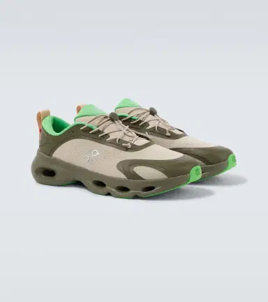 Loewe x On Cloudsolo running shoes | Thumbnail 3 Loewe x On Cloudsolo running shoes | Thumbnail 3